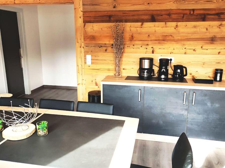 Gite Papillon 6 A14 Personnes - Jacuzzi Gérardmer Exteriör bild