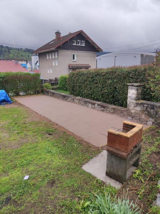 Gite Papillon 6 A14 Personnes - Jacuzzi Gérardmer Exteriör bild